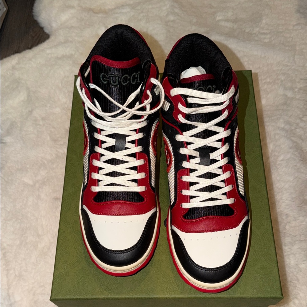 Gucci Men's Bold Red and Black Sneakers
